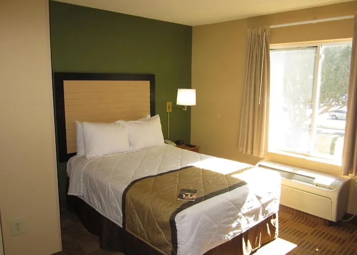 Extended America Select - Austin - - North 2*